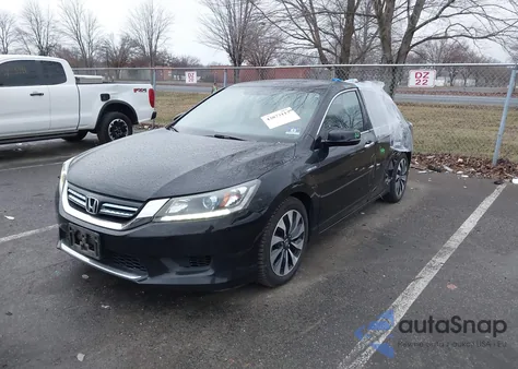 2015 Honda Accord Hybrid z USA, uszkodzony, nr VIN 1HGCR6F33FA007312
